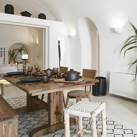 White & Co. La Torre Suites Pyrgos Kallistis Ngoại thất bức ảnh