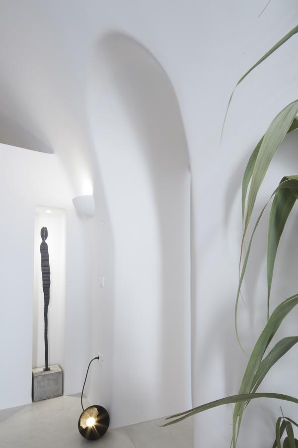 White & Co. La Torre Suites Pyrgos Kallistis Ngoại thất bức ảnh