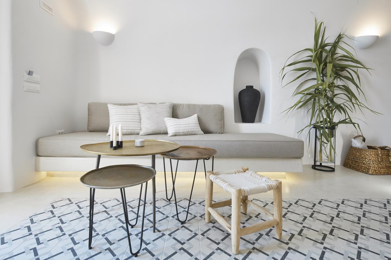 White & Co. La Torre Suites Pyrgos Kallistis Ngoại thất bức ảnh